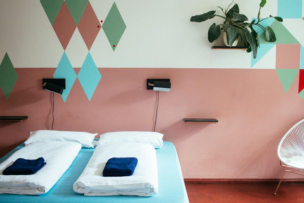 Dreibettzimmer mit Bad